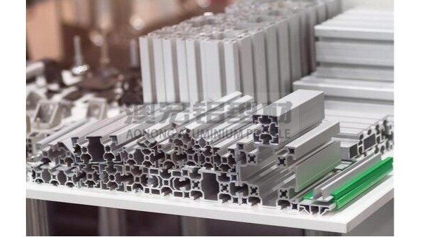 還在為笨重與高耗能買單？鋁材“輕時代”已按下加速鍵